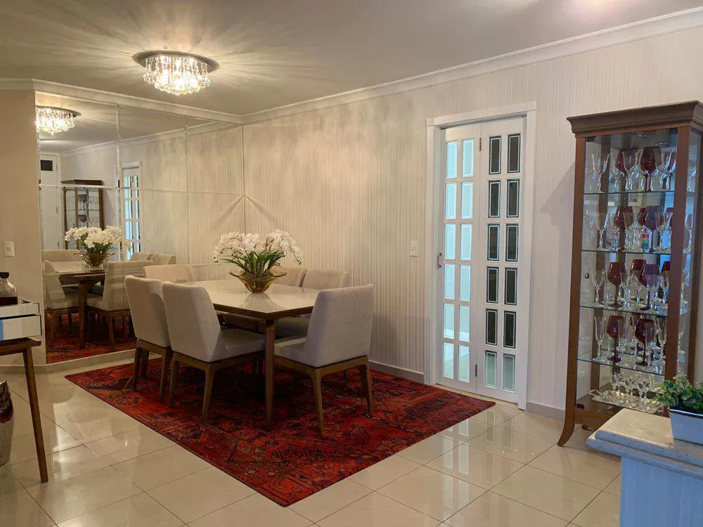 Apartamento, 3 quartos, 140 m² - Foto 2