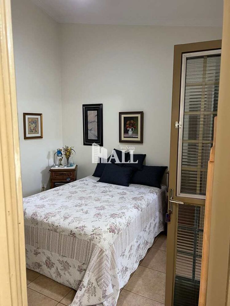 Chácara à venda com 3 quartos, 2200m² - Foto 4