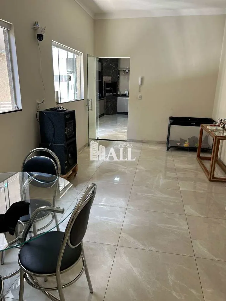 Casa, 3 quartos, 180 m² - Foto 2
