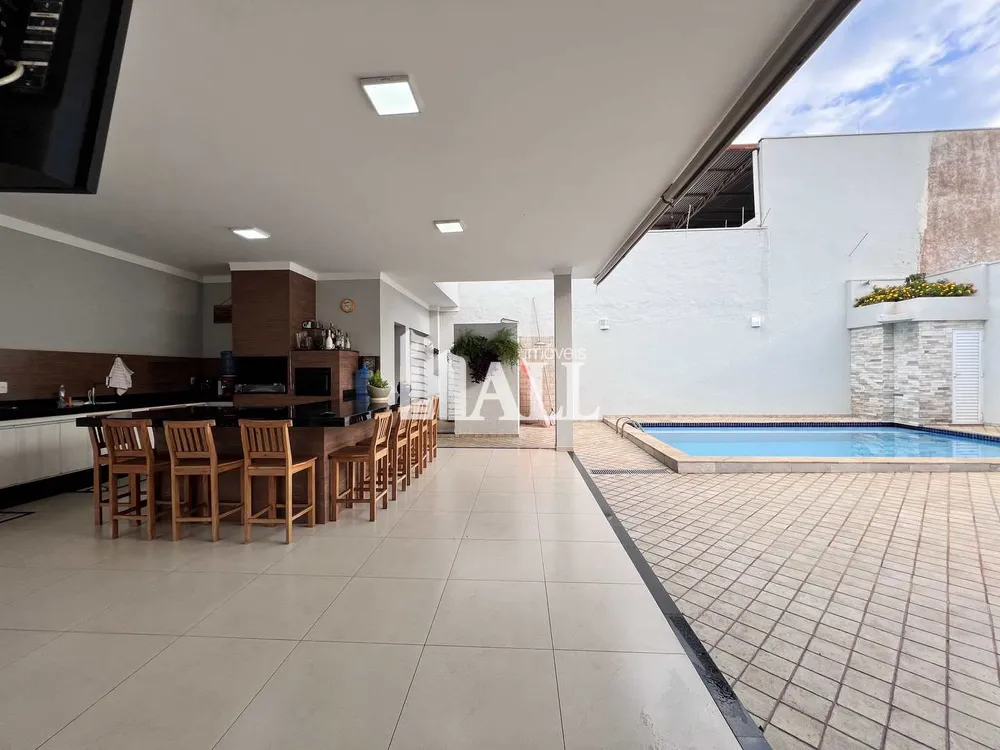 Casa, 3 quartos, 277 m² - Foto 2