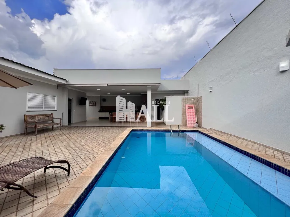 Casa, 3 quartos, 277 m² - Foto 1