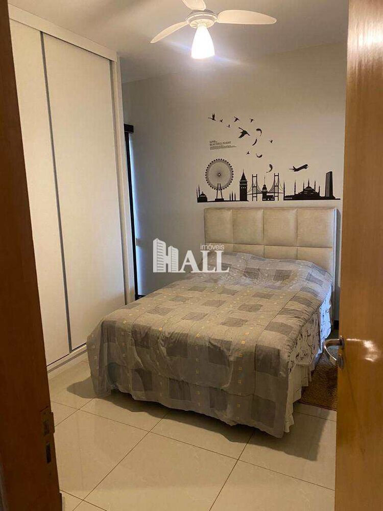 Casa, 3 quartos, 241 m² - Foto 1