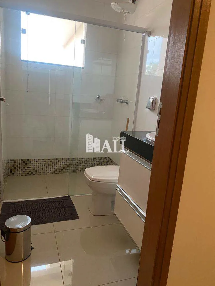 Casa, 3 quartos, 241 m² - Foto 2