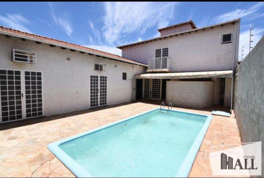 Casa, 4 quartos, 277 m² - Foto 1