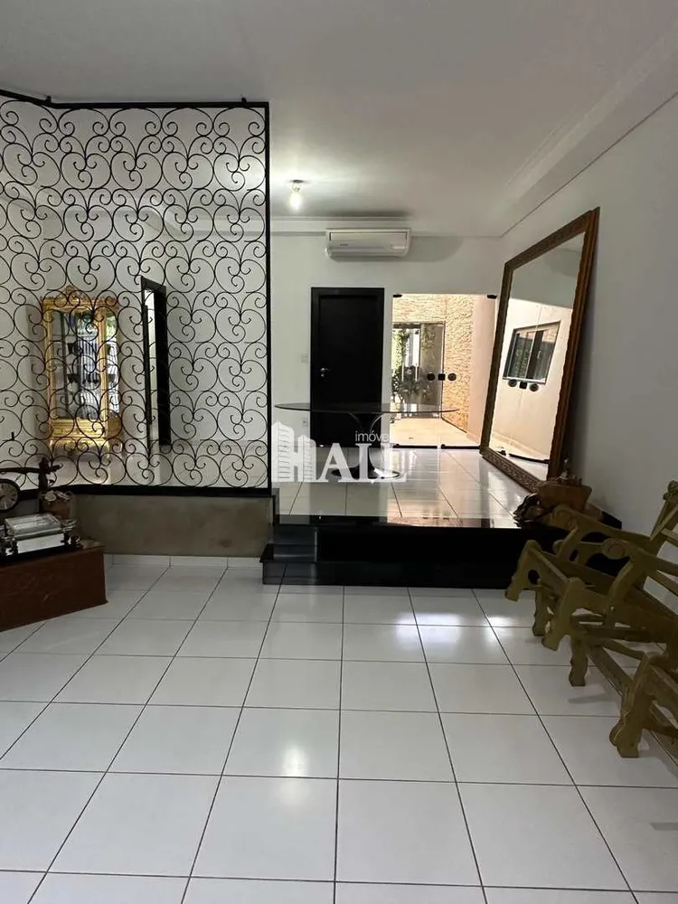 Casa, 3 quartos, 260 m² - Foto 3
