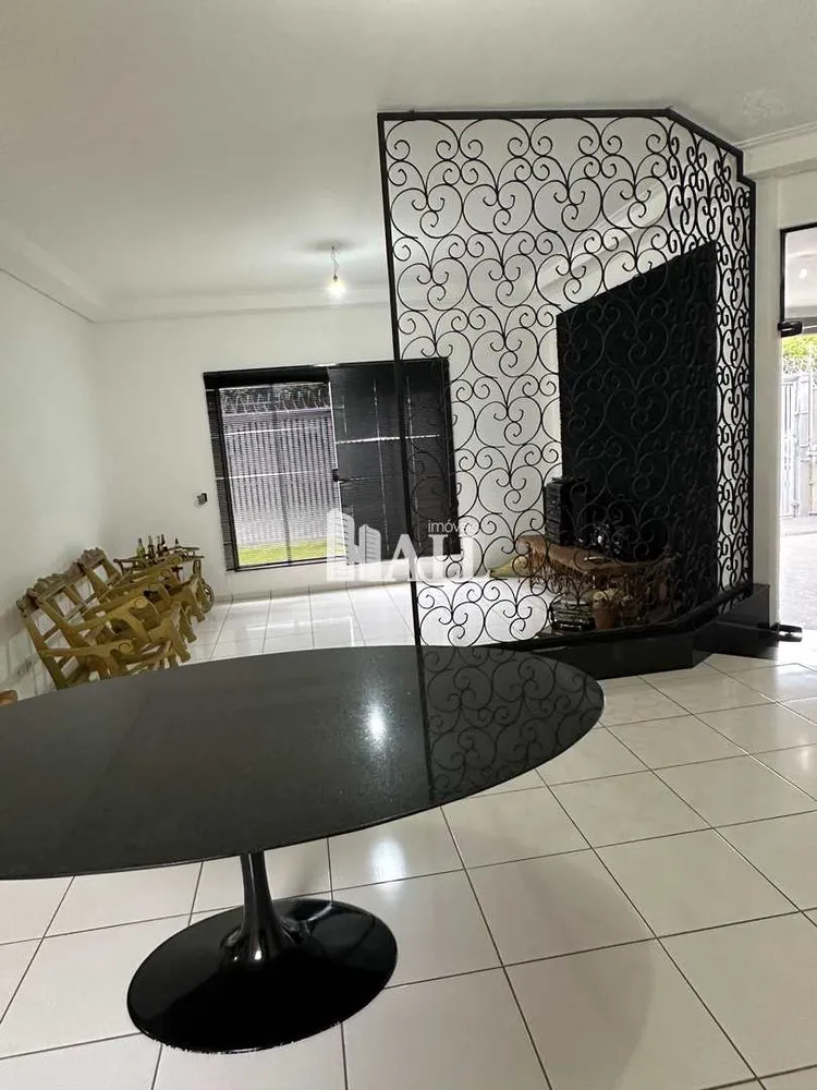 Casa, 3 quartos, 260 m² - Foto 2
