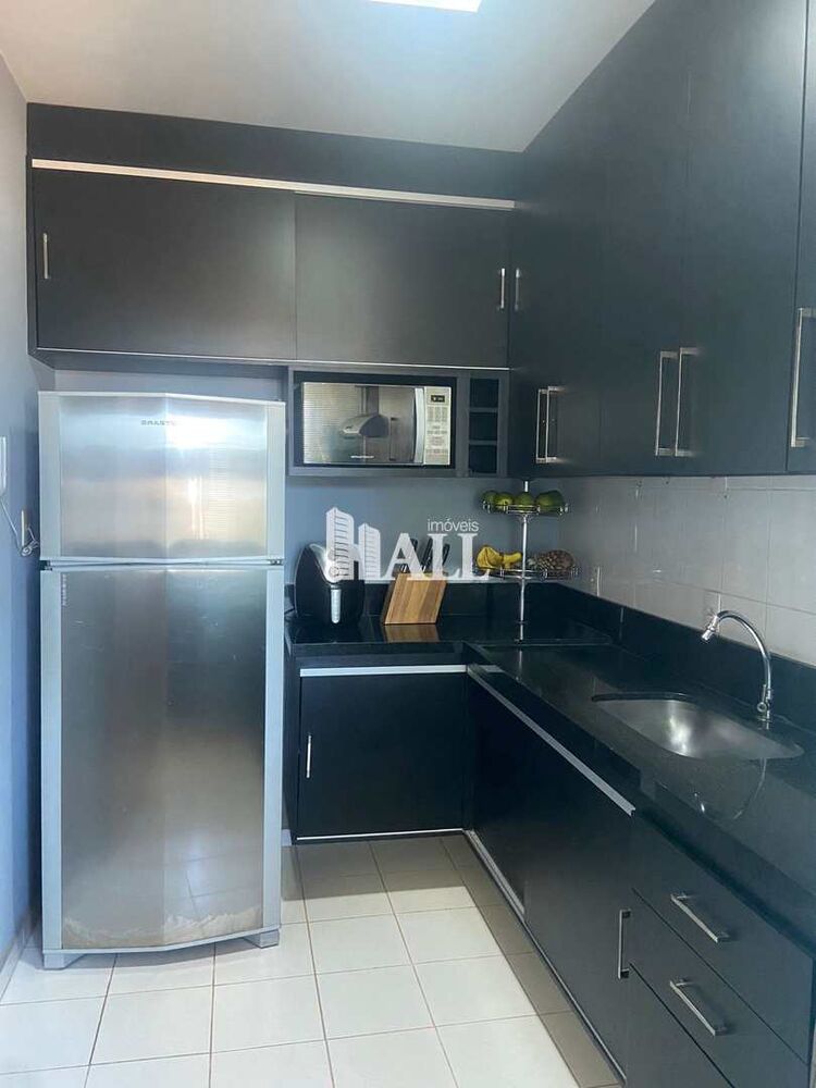 Apartamento à venda com 2 quartos, 74m² - Foto 2