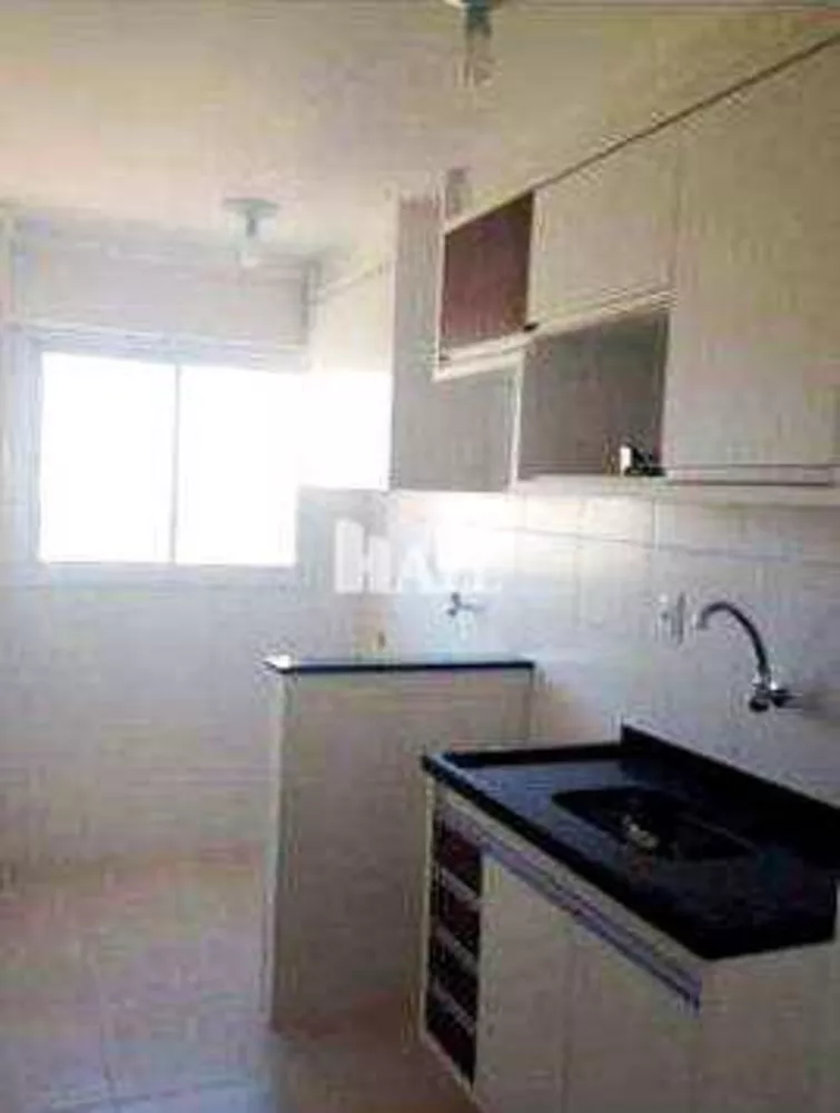 Apartamento à venda com 2 quartos, 74m² - Foto 4