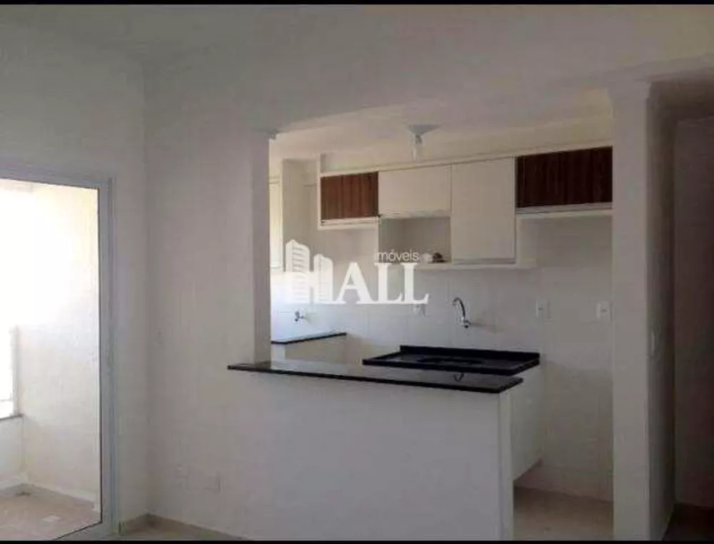 Apartamento à venda com 2 quartos, 74m² - Foto 2