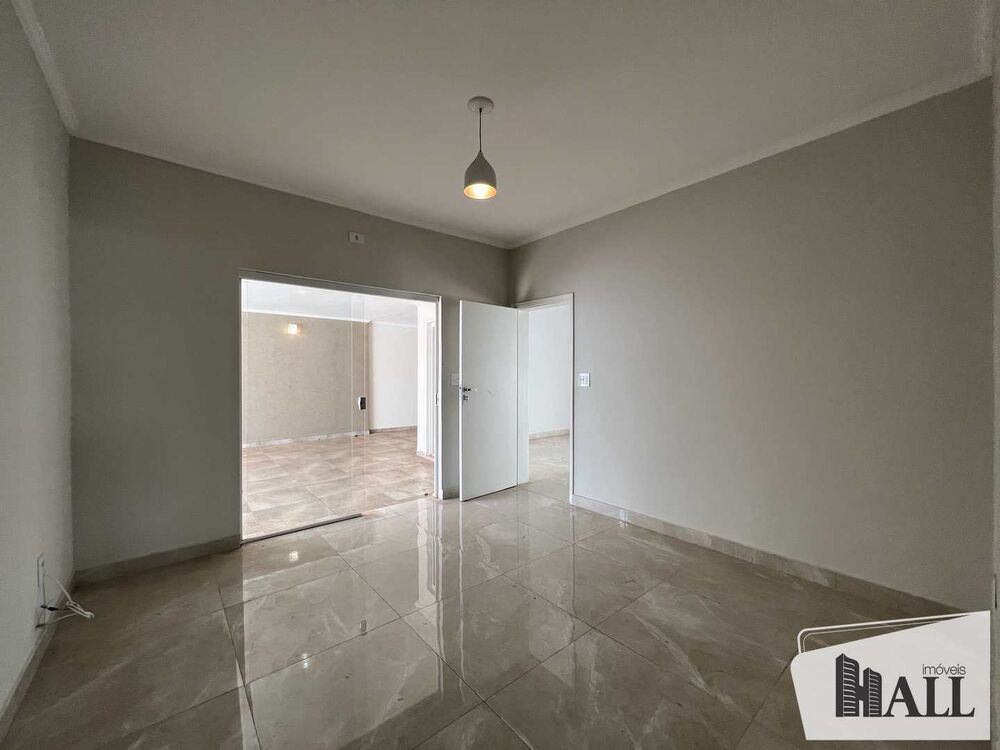 Casa à venda com 3 quartos, 200m² - Foto 4