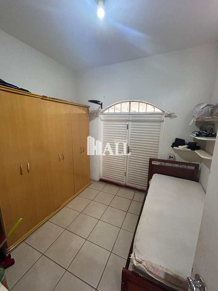 Casa à venda com 5 quartos, 342m² - Foto 3