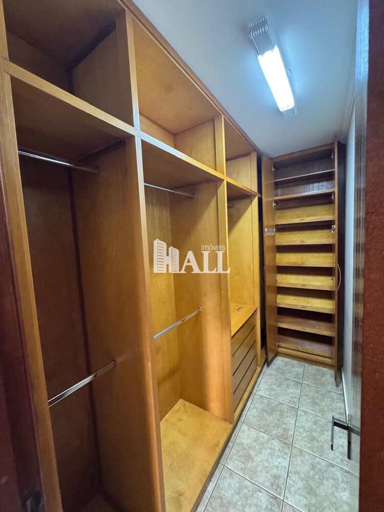 Apartamento à venda com 3 quartos, 135m² - Foto 3