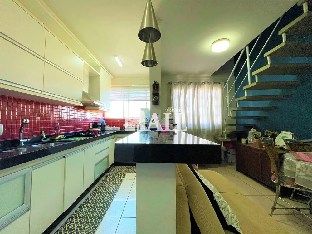 Apartamento, 3 quartos, 140 m² - Foto 8