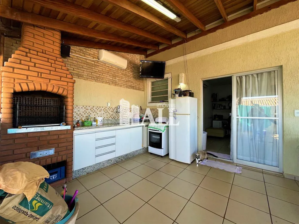 Apartamento, 3 quartos, 140 m² - Foto 1