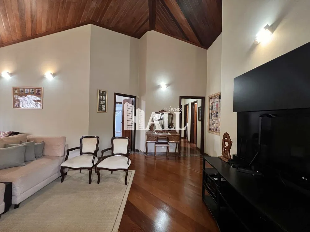 Casa, 3 quartos, 310 m² - Foto 1