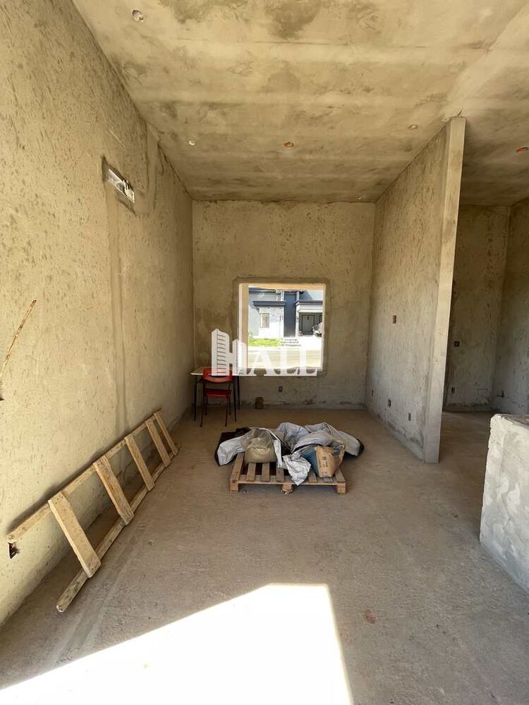 Casa de Condomínio à venda com 3 quartos, 150m² - Foto 2