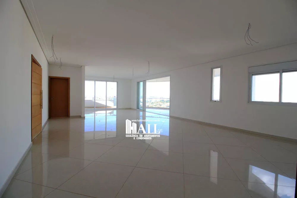 Apartamento à venda com 4 quartos, 380m² - Foto 1