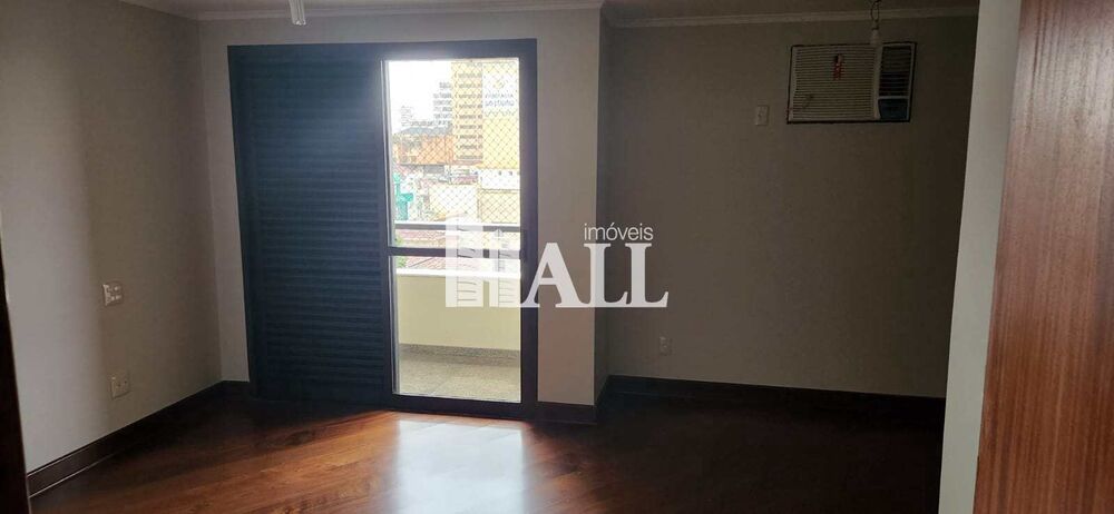 Apartamento, 4 quartos, 300 m² - Foto 1