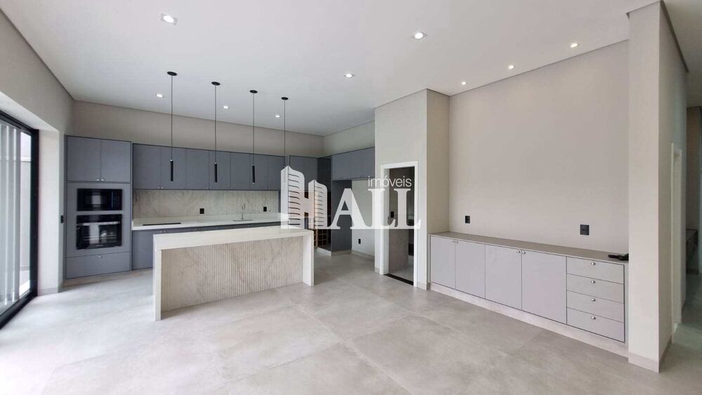 Casa de Condomínio à venda com 3 quartos, 265m² - Foto 2