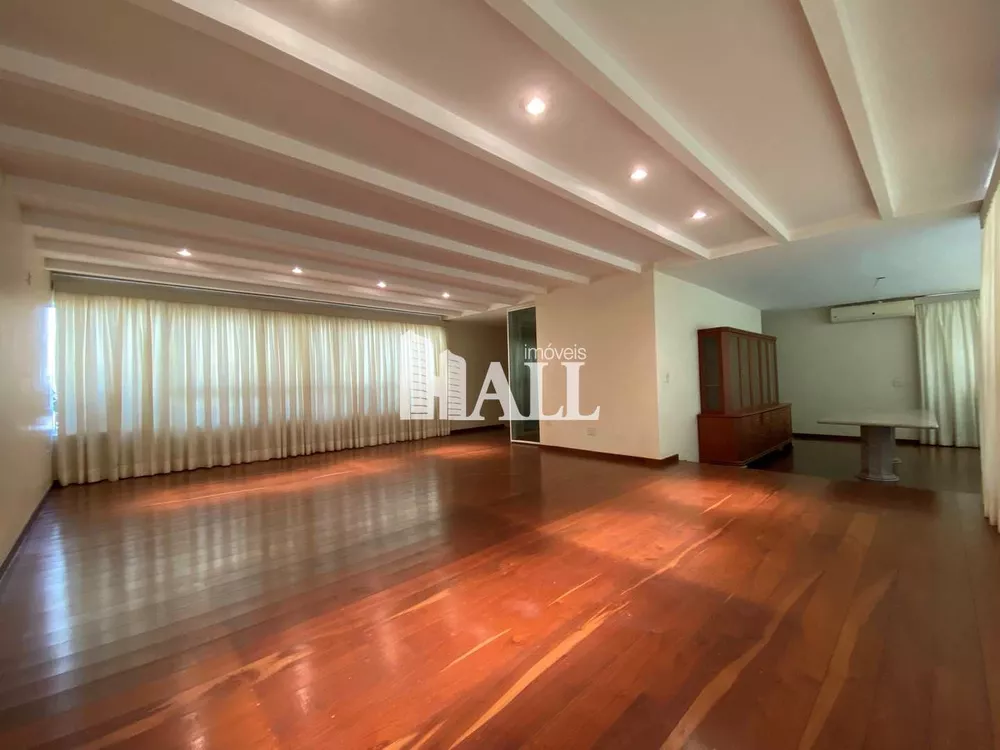 Apartamento à venda com 4 quartos, 312m² - Foto 1