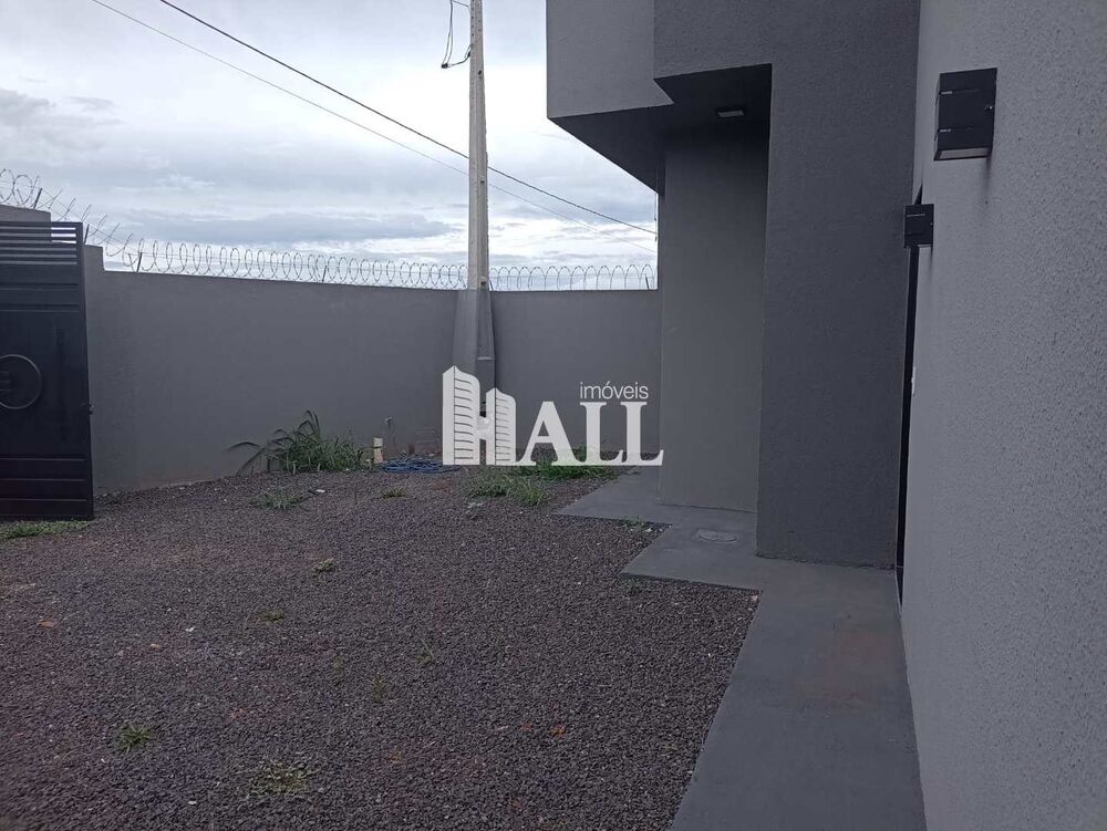 Casa à venda com 3 quartos, 100m² - Foto 3