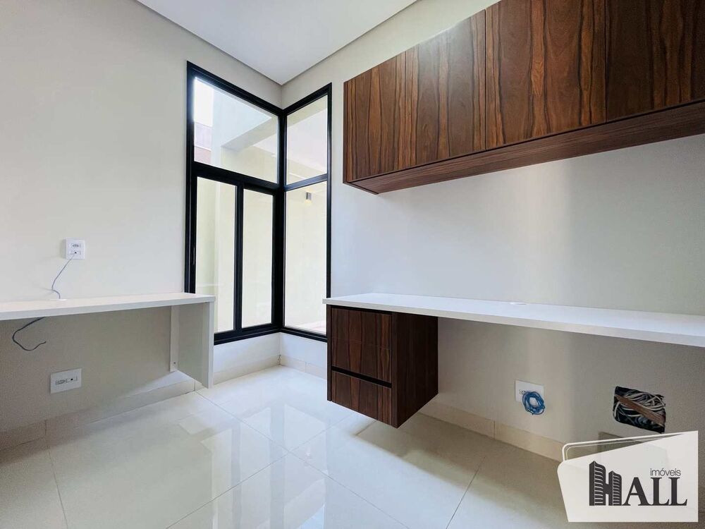 Casa de Condomínio à venda com 3 quartos, 237m² - Foto 9