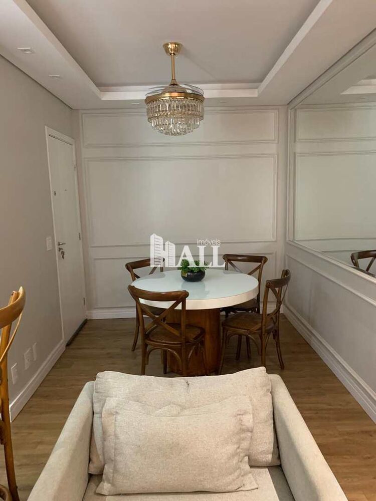 Apartamento à venda com 3 quartos, 70m² - Foto 2