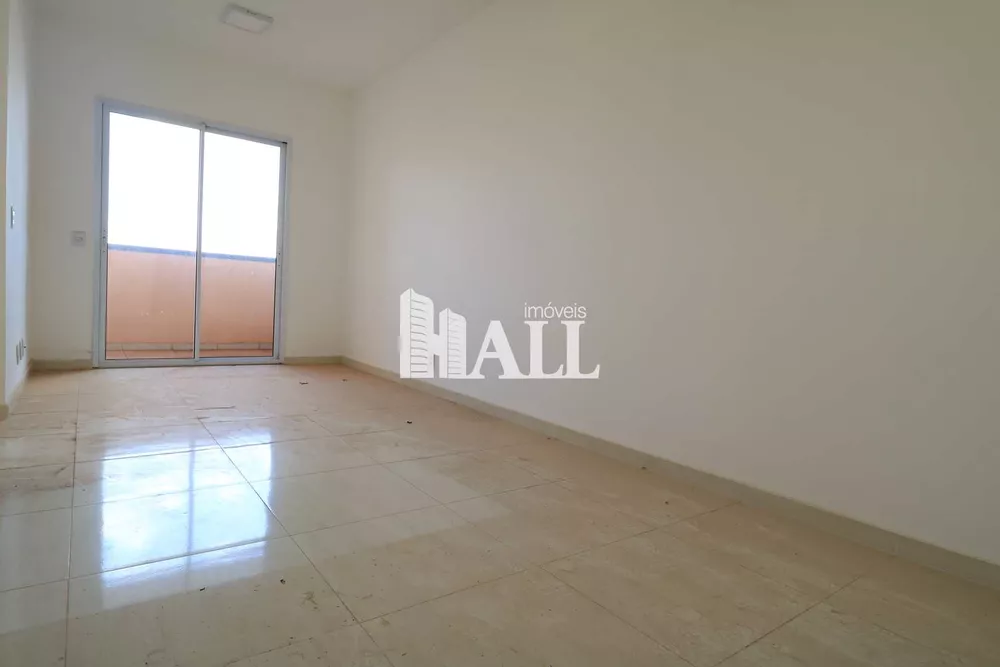 Apartamento à venda com 2 quartos, 77m² - Foto 1