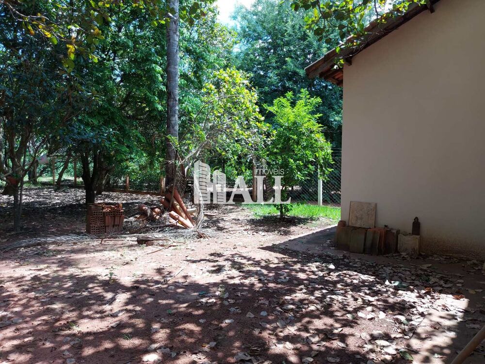 Chácara à venda com 2 quartos, 300m² - Foto 4