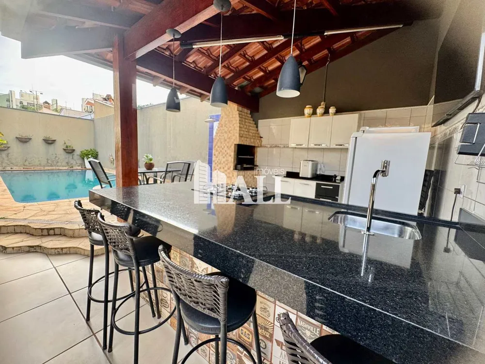 Casa, 3 quartos, 270 m² - Foto 4