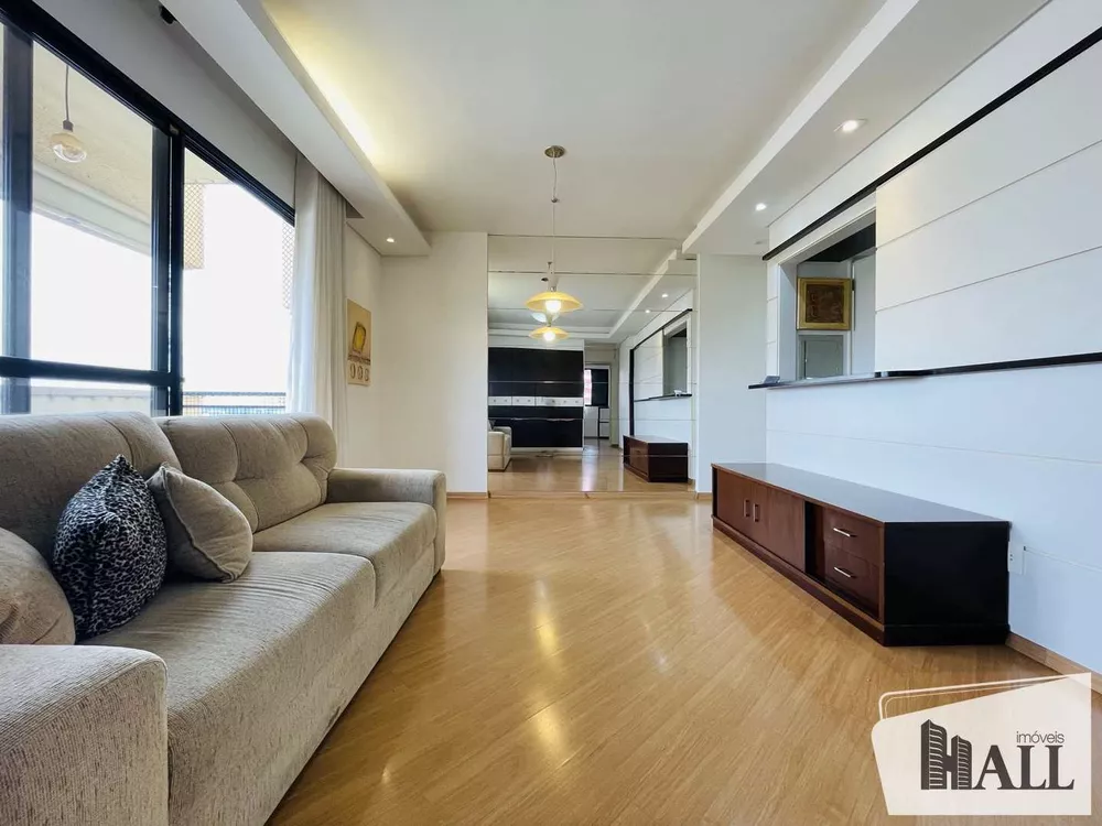 Apartamento à venda com 2 quartos, 77m² - Foto 1