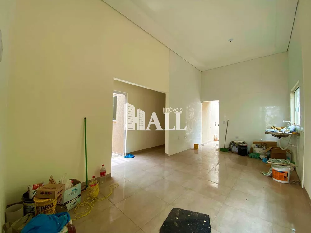 Casa à venda com 3 quartos, 104m² - Foto 1