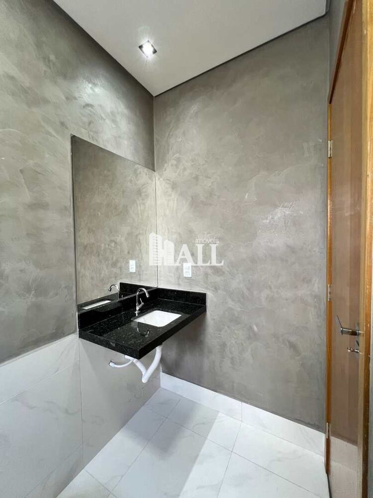 Casa à venda com 2 quartos, 64m² - Foto 4