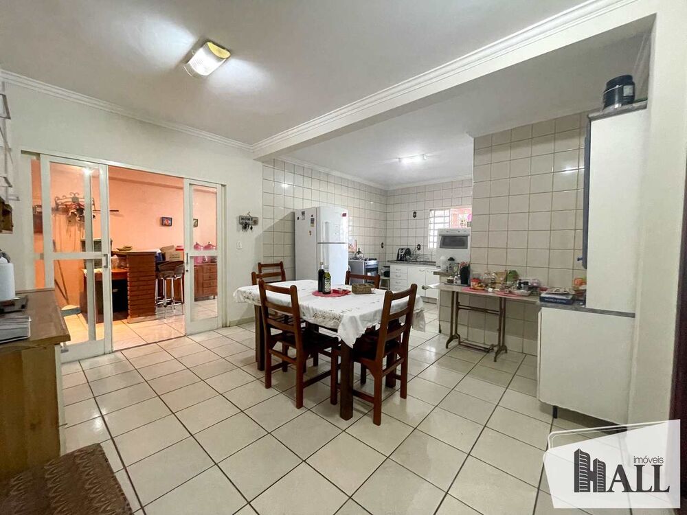 Casa, 3 quartos, 180 m² - Foto 2