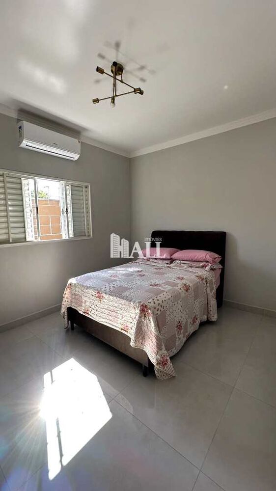 Casa, 2 quartos, 180 m² - Foto 1