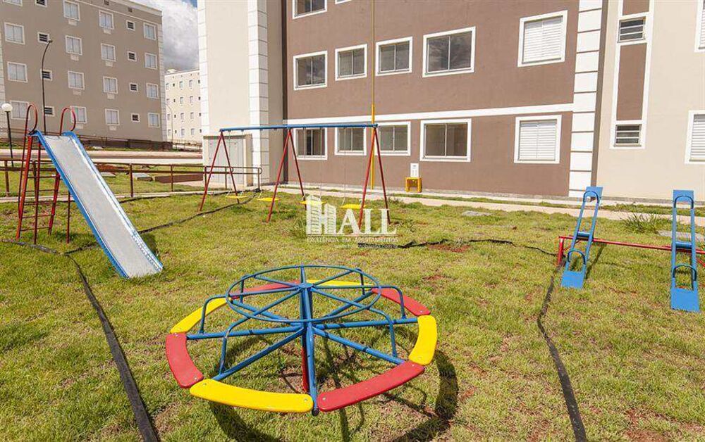 Apartamento à venda com 2 quartos, 60m² - Foto 4