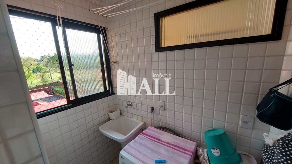 Apartamento à venda com 3 quartos, 138m² - Foto 4