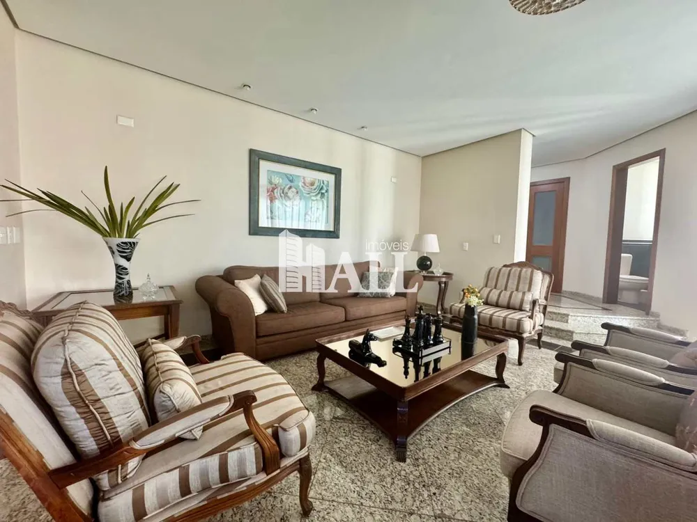 Apartamento, 4 quartos, 250 m² - Foto 1