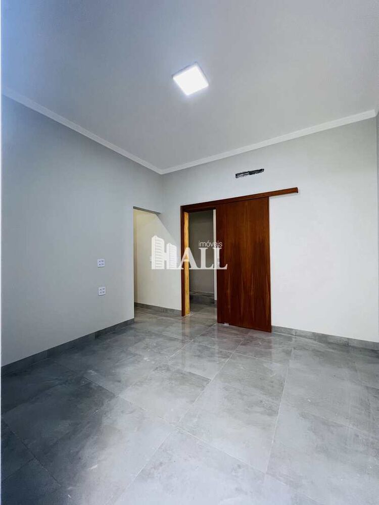 Casa de Condomínio à venda com 3 quartos, 150m² - Foto 1