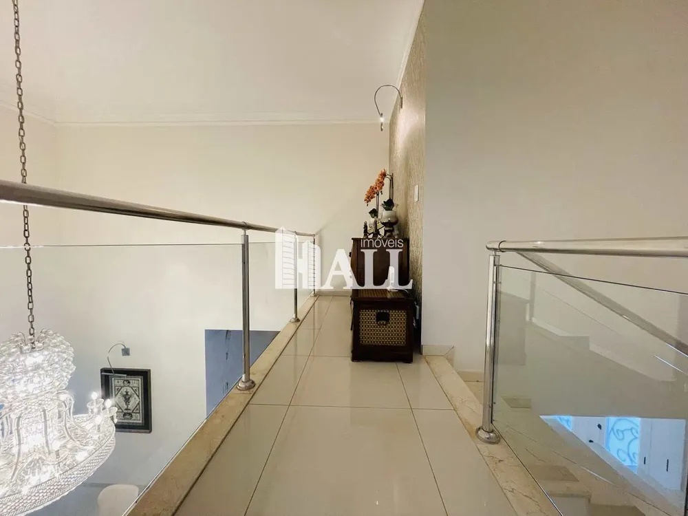 Sobrado, 3 quartos, 420 m² - Foto 1