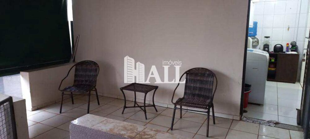 Apartamento à venda com 2 quartos, 85m² - Foto 2