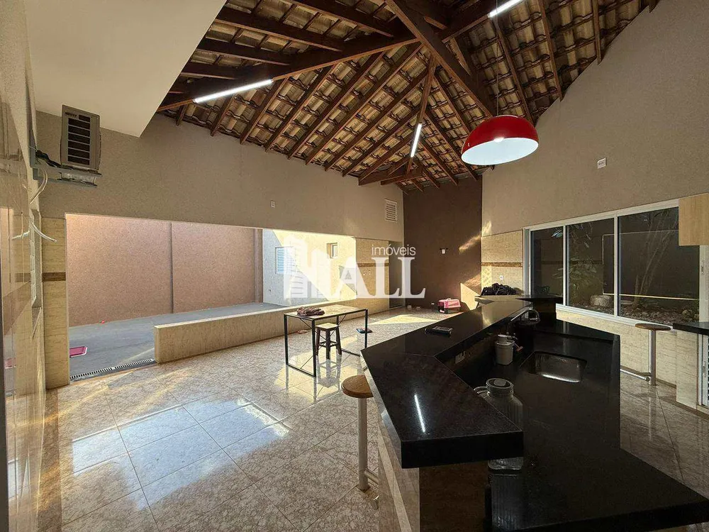 Casa, 3 quartos, 220 m² - Foto 3