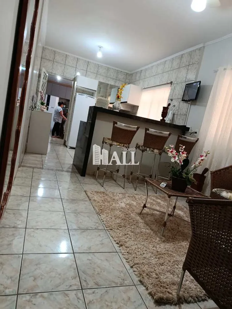 Casa, 4 quartos, 187 m² - Foto 1