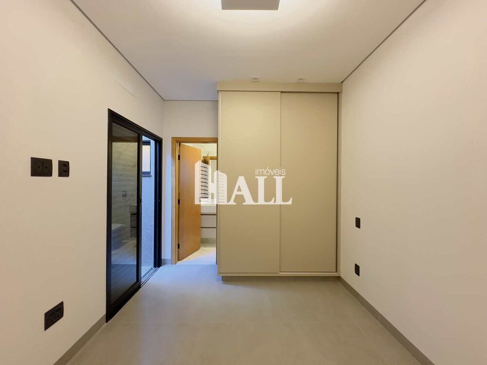 Casa de Condomínio à venda com 3 quartos, 261m² - Foto 2
