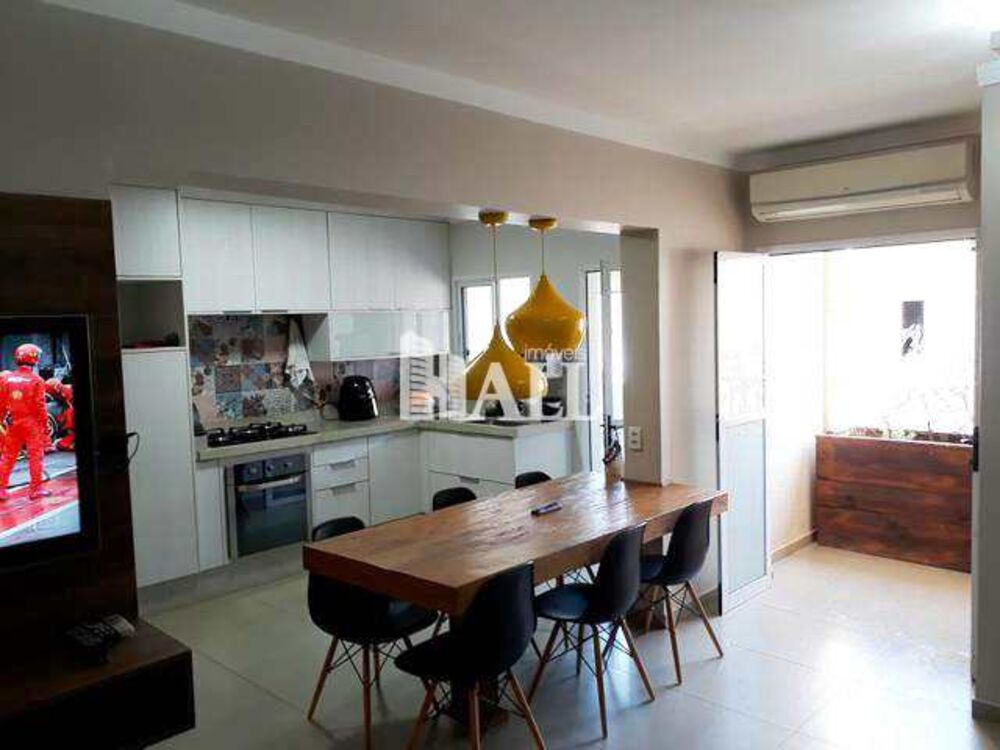 Apartamento, 3 quartos, 100 m² - Foto 1