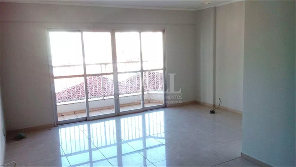 Apartamento à venda com 3 quartos, 148m² - Foto 1