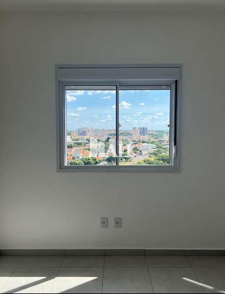 Apartamento à venda com 3 quartos, 77m² - Foto 4