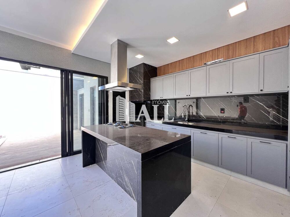 Casa de Condomínio à venda com 3 quartos, 188m² - Foto 3