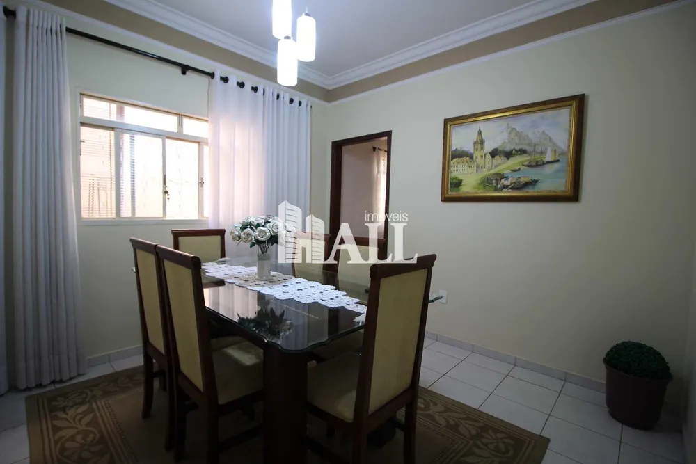 Casa, 3 quartos, 300 m² - Foto 1