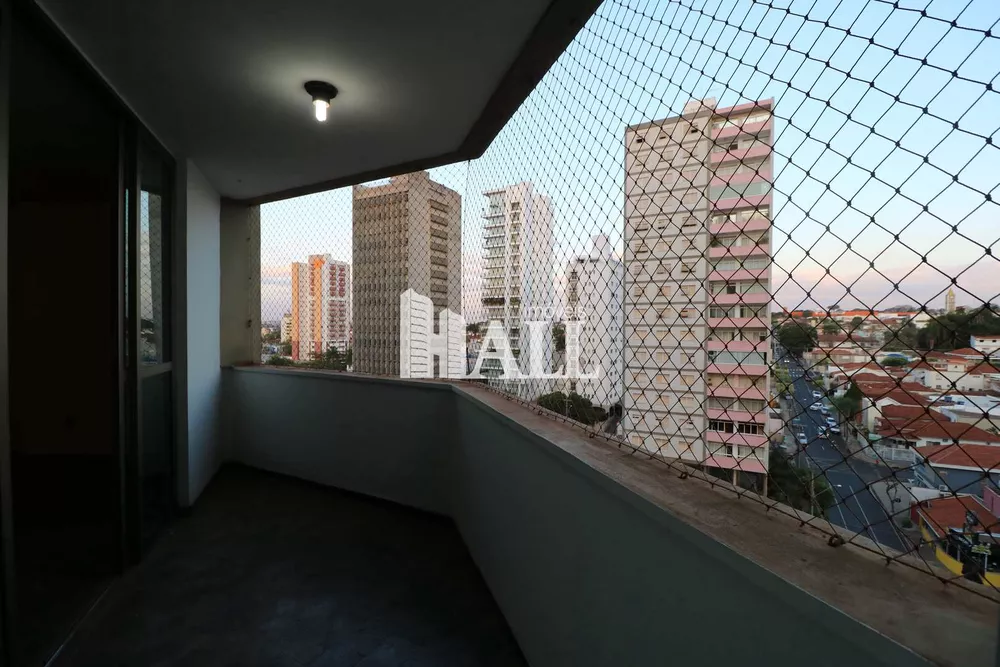 Apartamento à venda com 4 quartos, 234m² - Foto 5